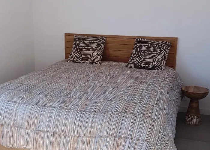 Moderne - Port De نيس